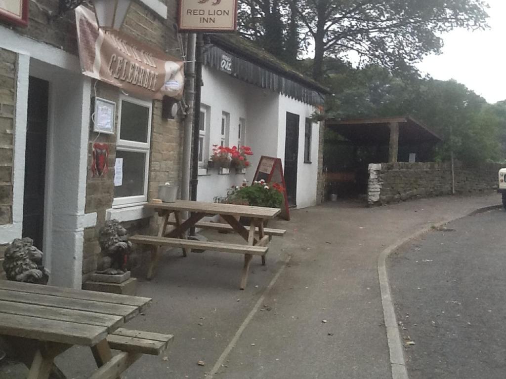 The Red Lion Inn Holmfirth Eksteriør bilde