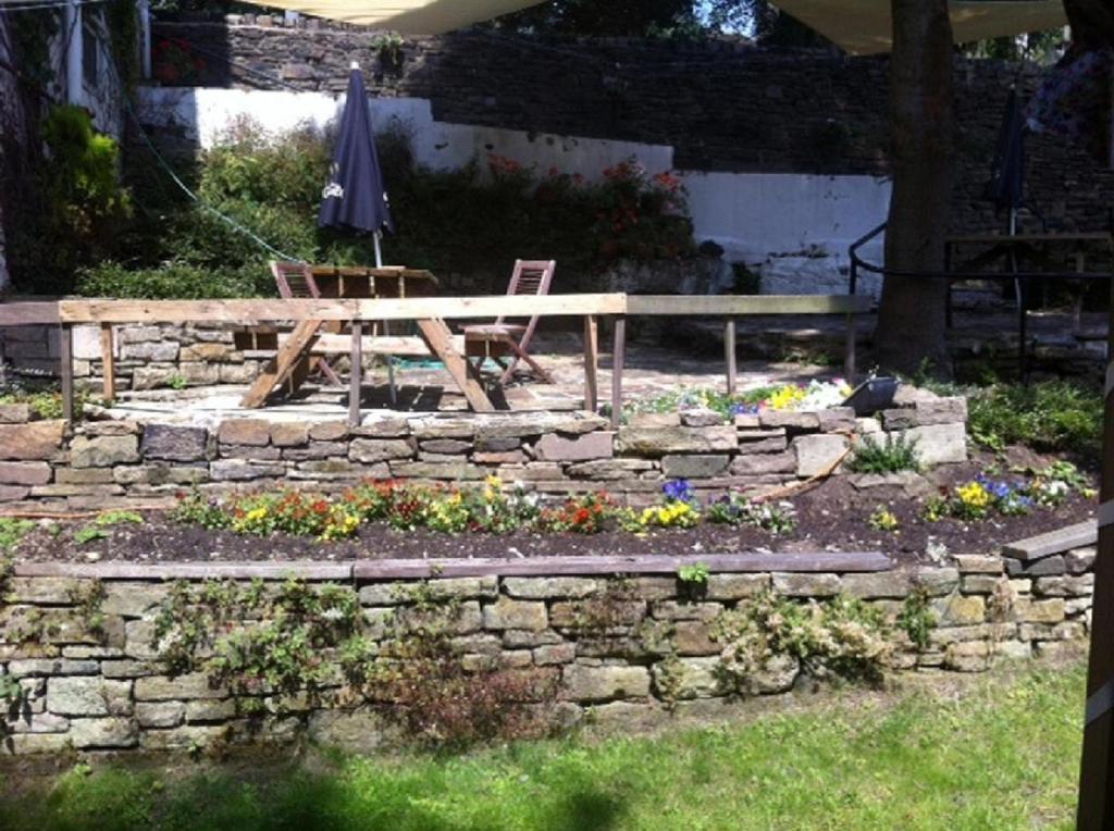 The Red Lion Inn Holmfirth Eksteriør bilde