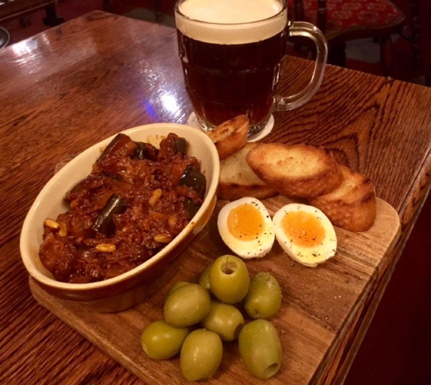 The Red Lion Inn Holmfirth Eksteriør bilde