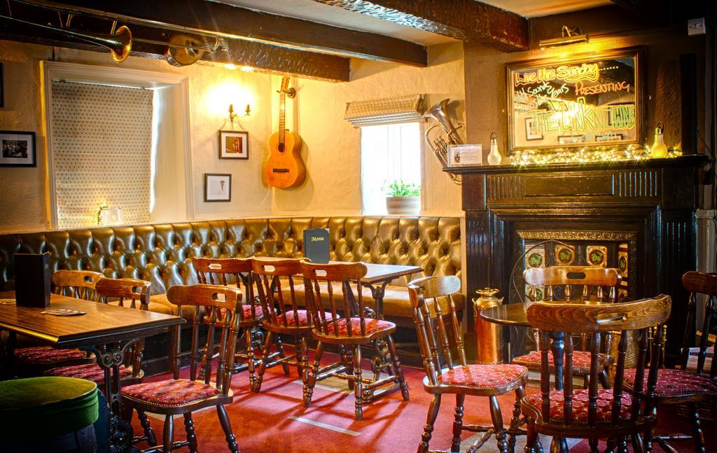 The Red Lion Inn Holmfirth Eksteriør bilde